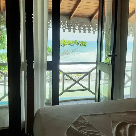 Coral Beach Hotel Mirissa Exterior photo