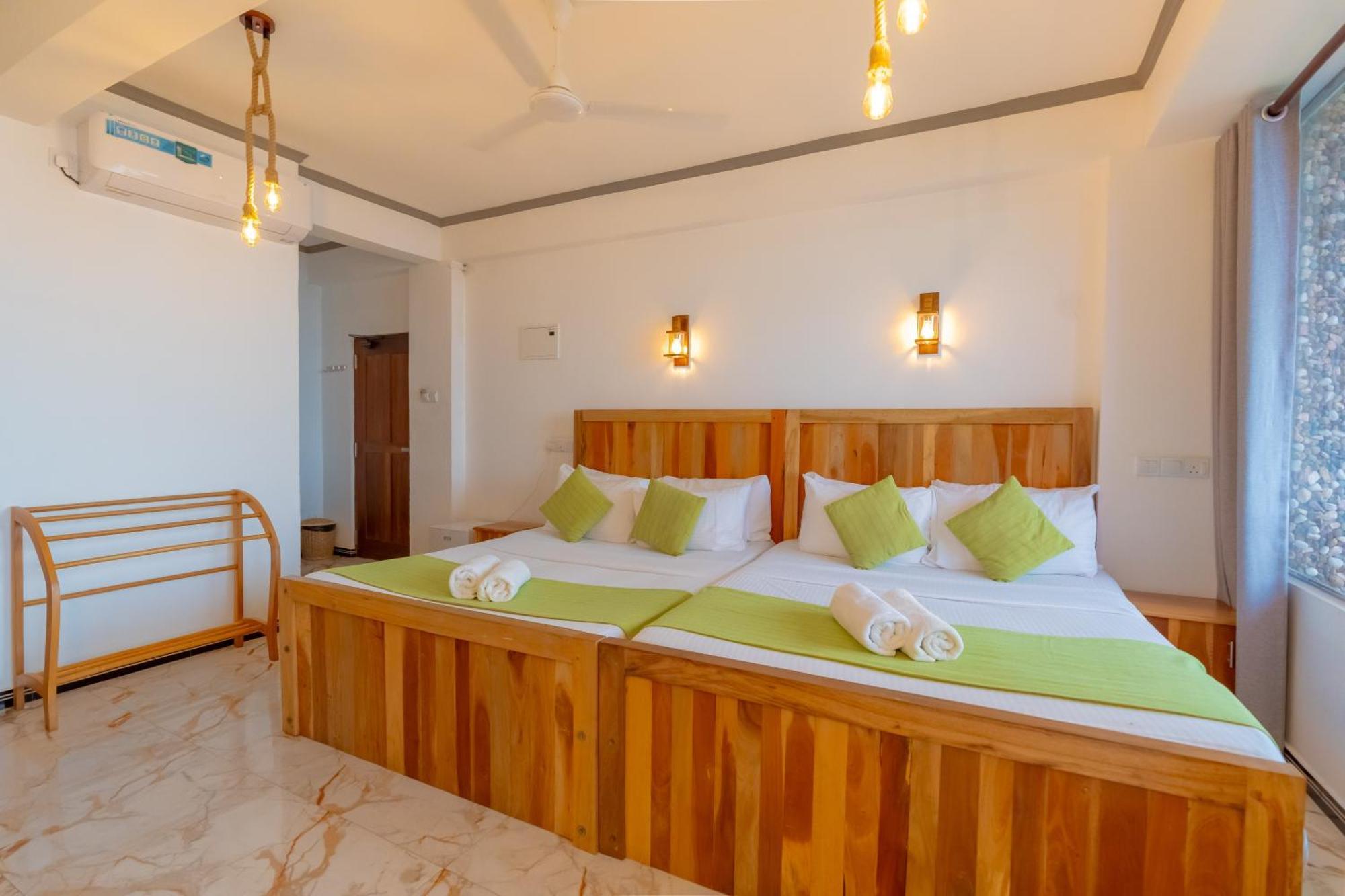 Coral 3* Mirissa
