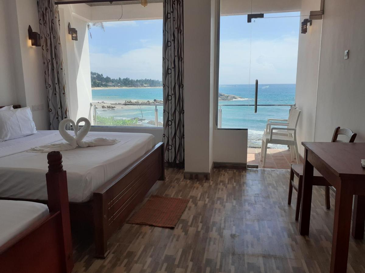 Coral 3* Mirissa